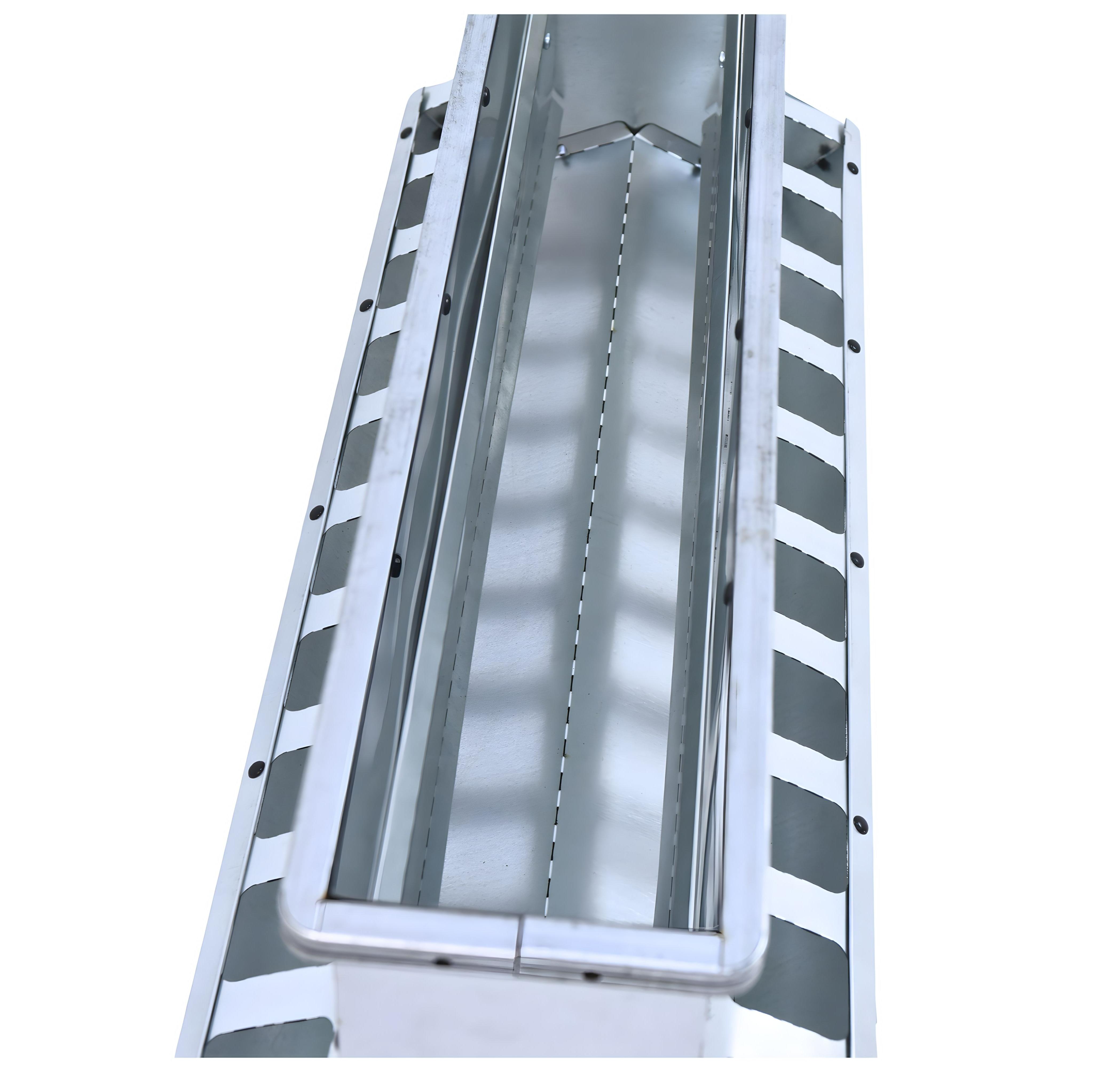 Кормушка бункерная двухсторонняя "Нетпотерь 20-2" фронт кормления на 16 голов. Фото 5 Кормушка бункерная двухсторонняя "Нетпотерь 20-2" фронт кормления на 16 голов. Фото 5