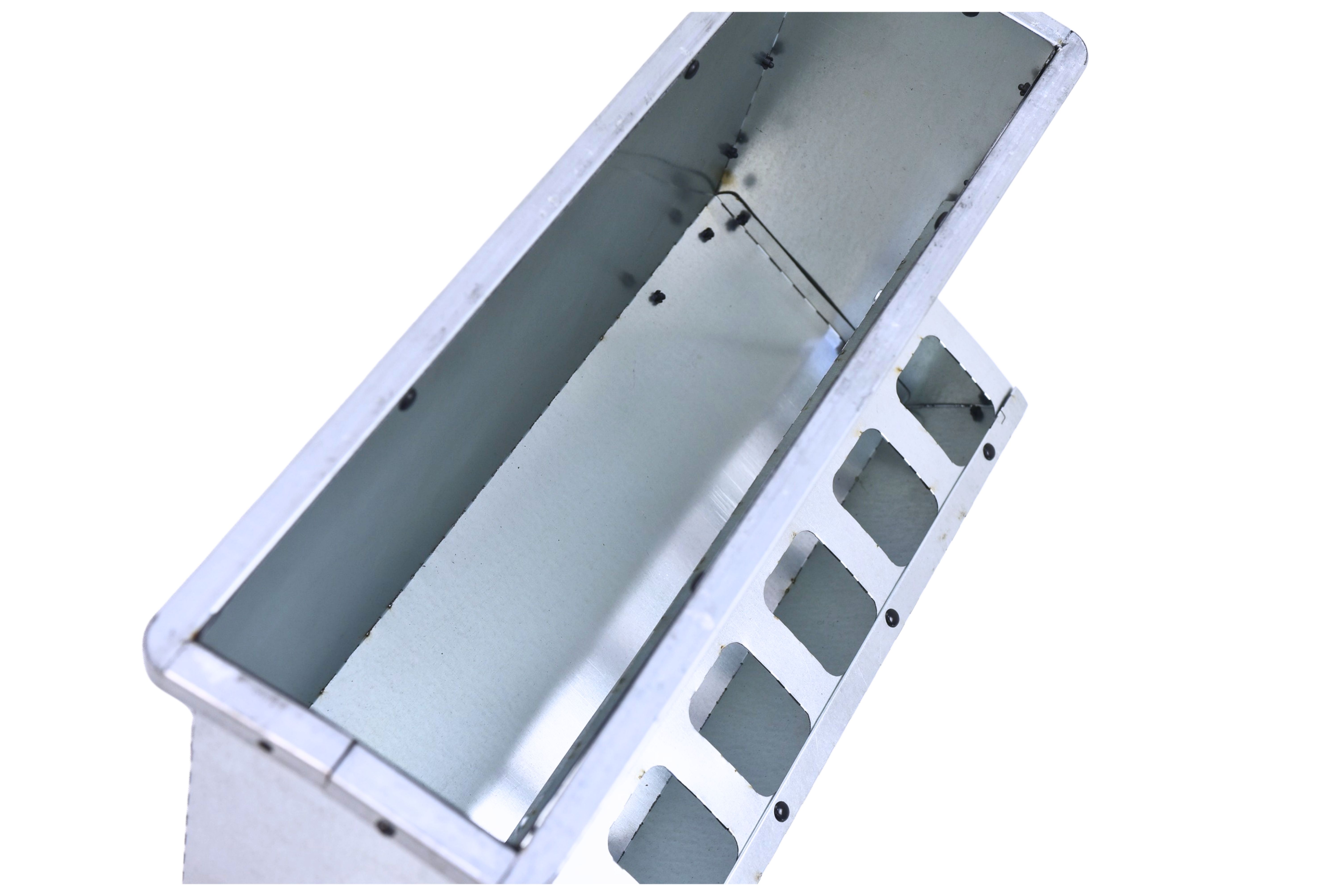 Кормушка бункерная односторонняя "Нетпотерь 25-1" фронт кормления на 10 голов. Фото 10 Кормушка бункерная односторонняя "Нетпотерь 25-1" фронт кормления на 10 голов. Фото 10