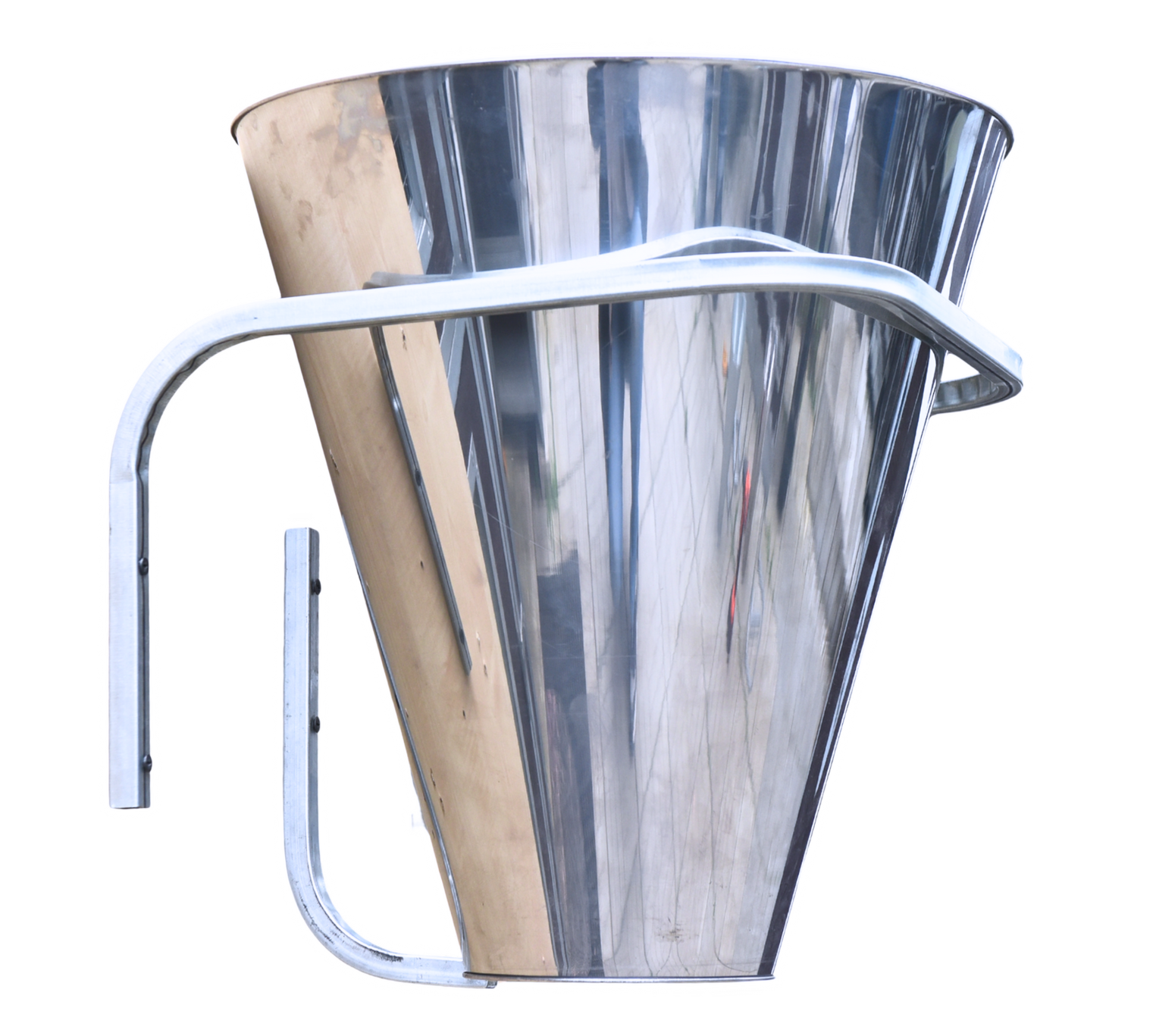 Конус для убоя "XL" усиленный с кронштейном крепления - (D-145/410; Н-410). Фото 11 Конус для убоя "XL" усиленный с кронштейном крепления - (D-145/410; Н-410). Фото 11