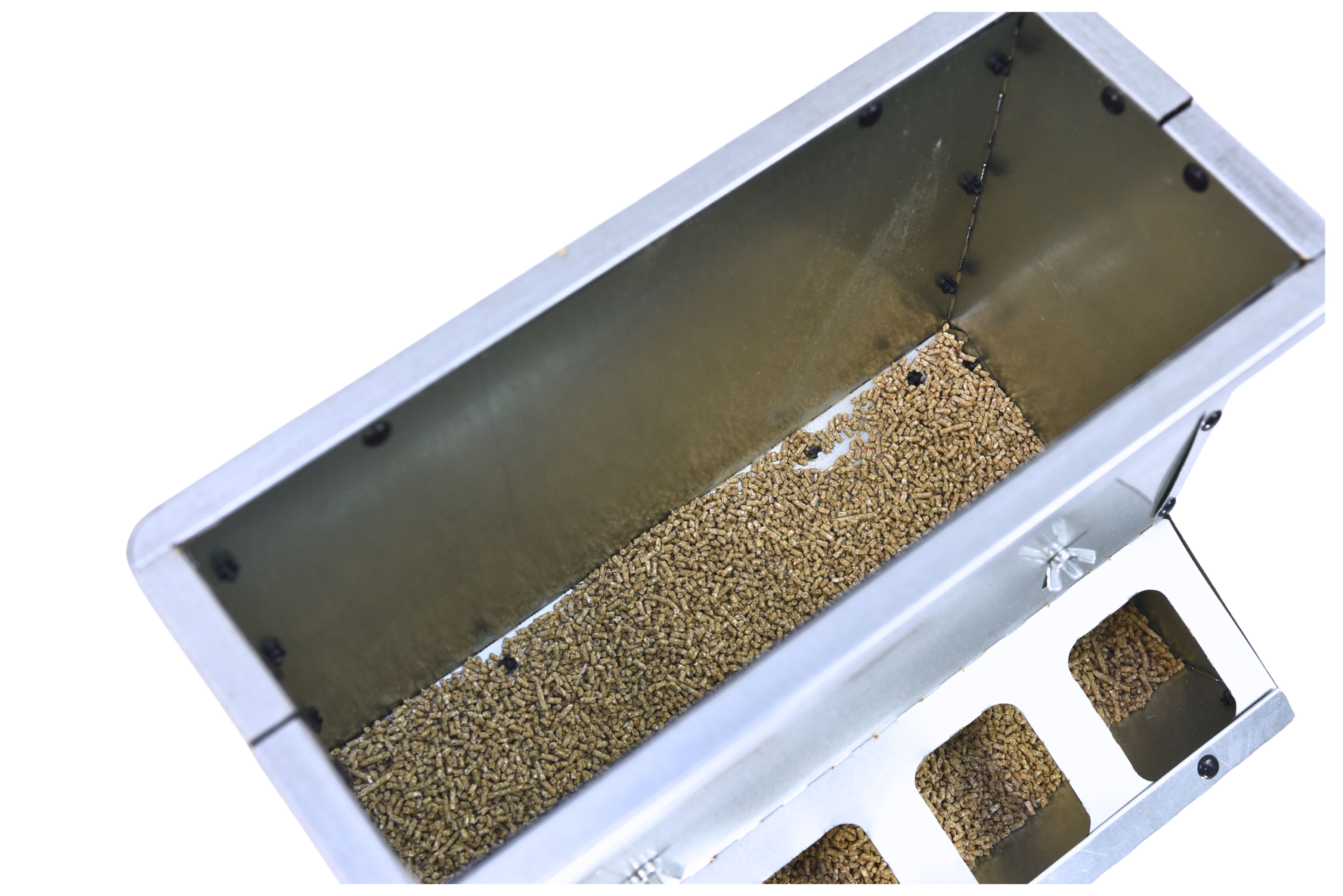 Кормушка бункерная односторонняя "Нетпотерь 25-1" фронт кормления на 10 голов. Фото 13 Кормушка бункерная односторонняя "Нетпотерь 25-1" фронт кормления на 10 голов. Фото 13