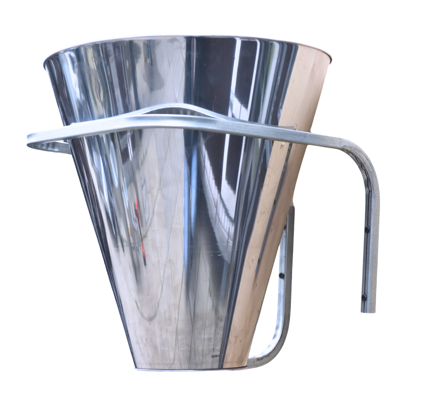 Конус для убоя "XL" усиленный с кронштейном крепления - (D-145/410; Н-410). Фото 12 Конус для убоя "XL" усиленный с кронштейном крепления - (D-145/410; Н-410). Фото 12