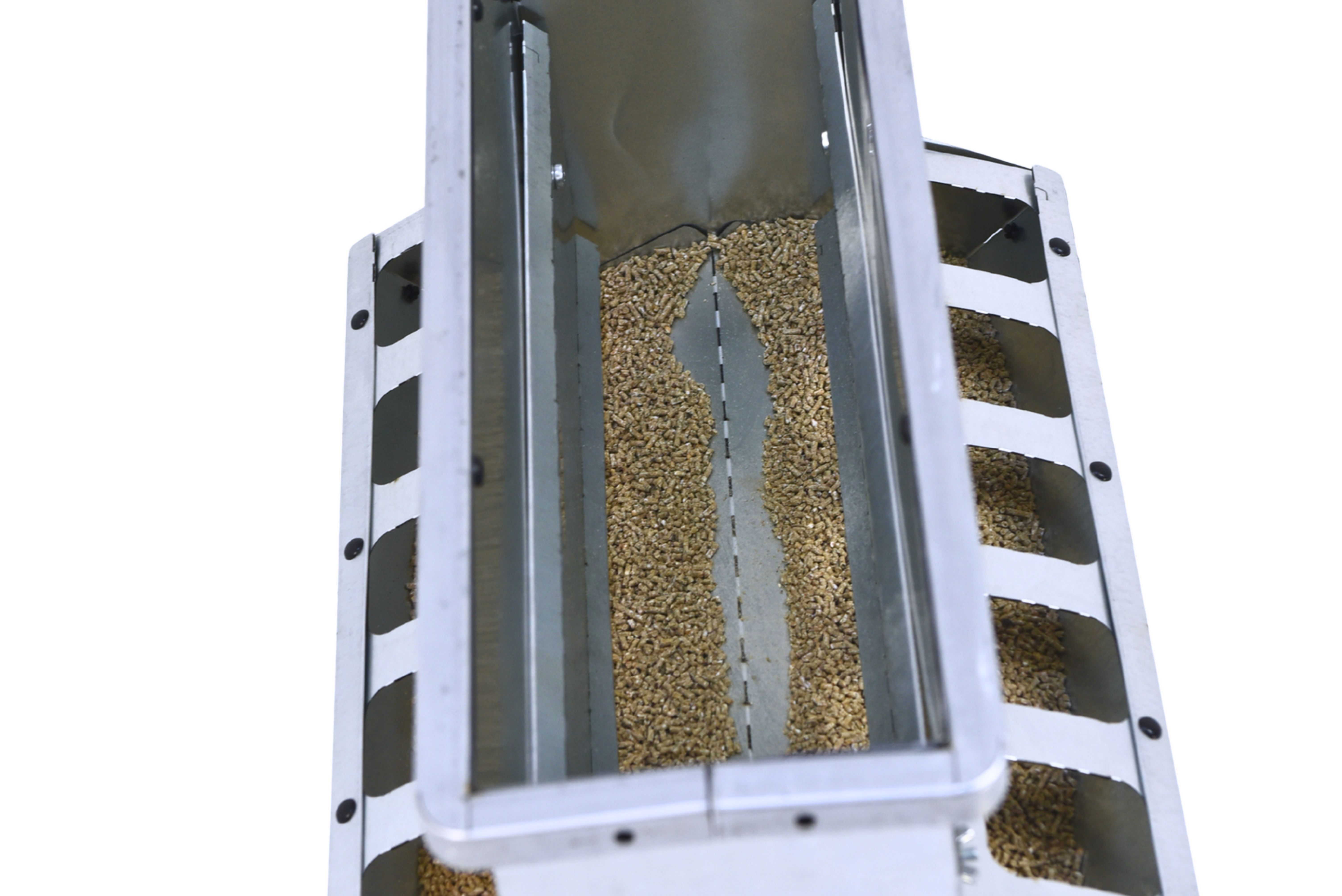 Кормушка бункерная двухсторонняя "Нетпотерь 25-2"  фронт кормления на 20 голов. Фото 10